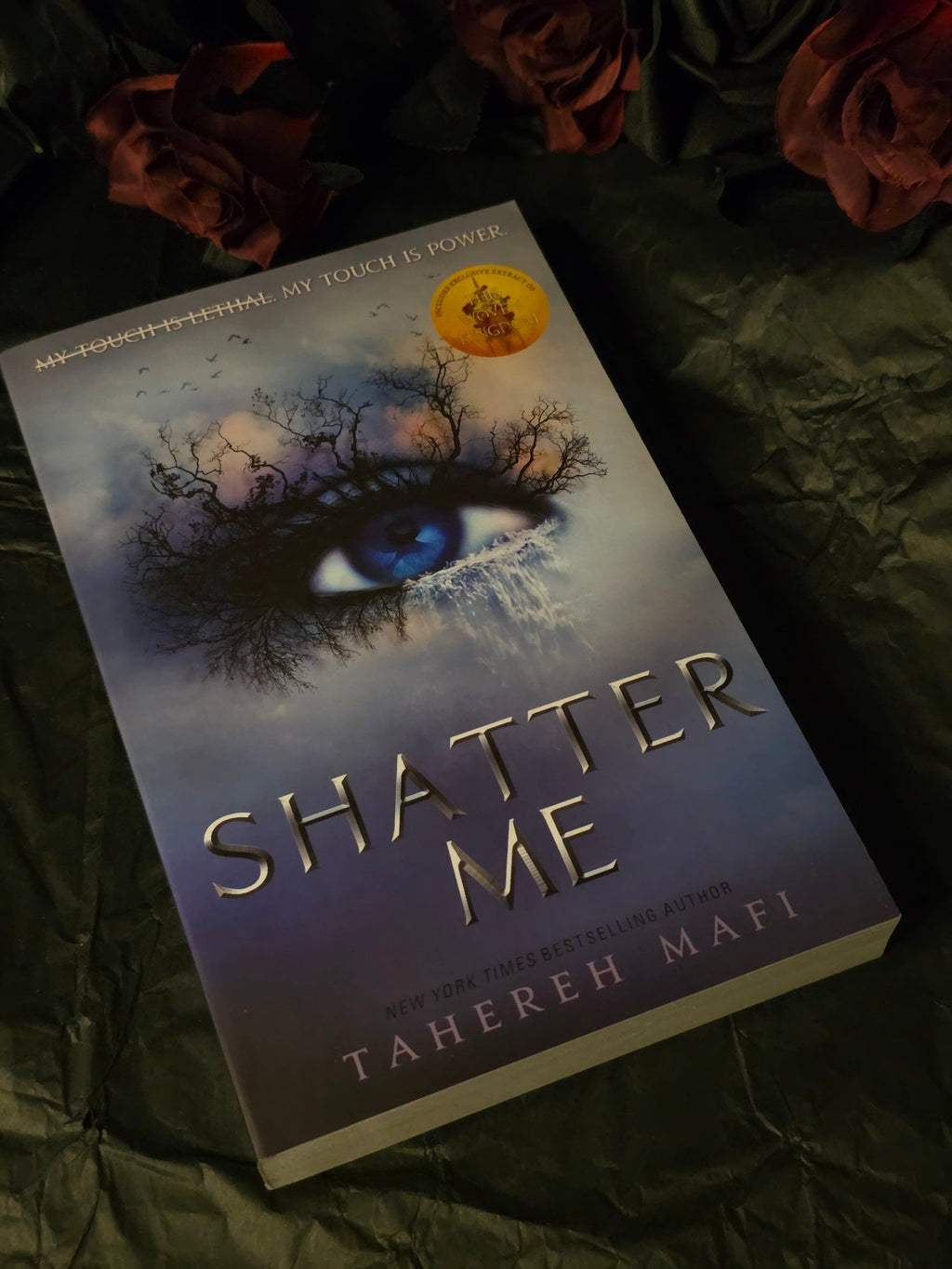 Shatter Me, by Tahereh Mafi - Book - The Dark Rose Emporium