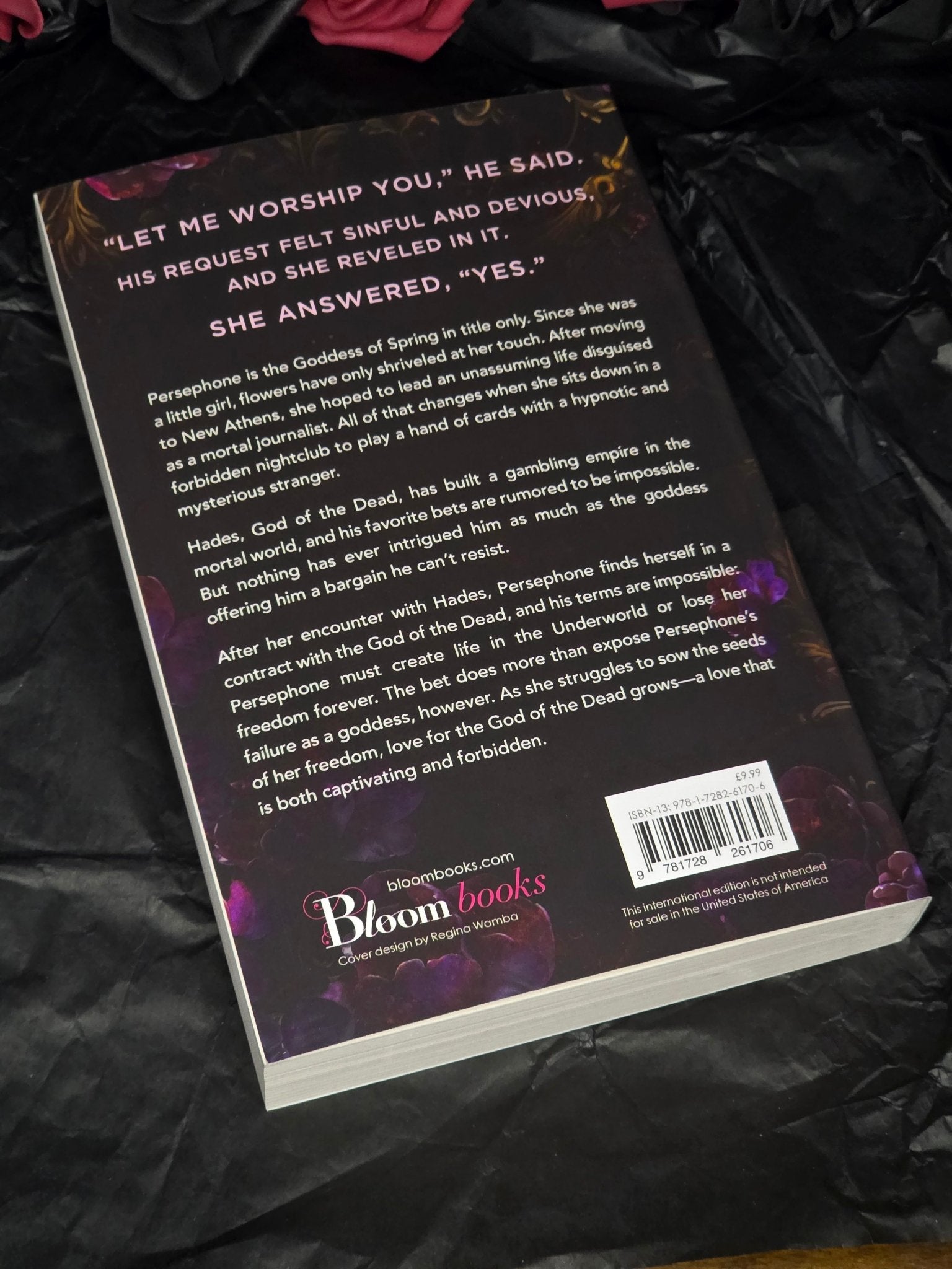 A Touch of Darkness by Scarlett St. Clair | Hades Persephone BookTok (softback, english edition) - Book - The Dark Rose Emporium
