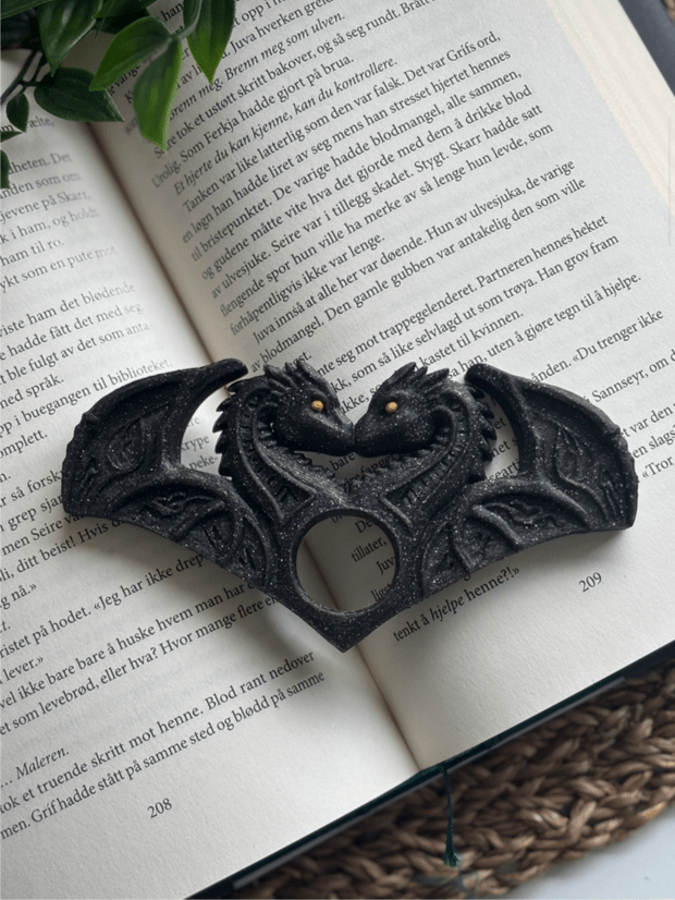Black Dragon Thumbholder - Pageholder - The Dark Rose Emporium