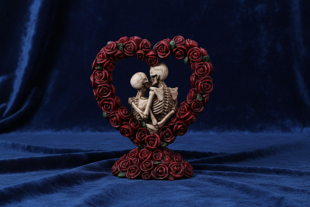 To Have And To Hold - Decoration - The Dark Rose Emporium